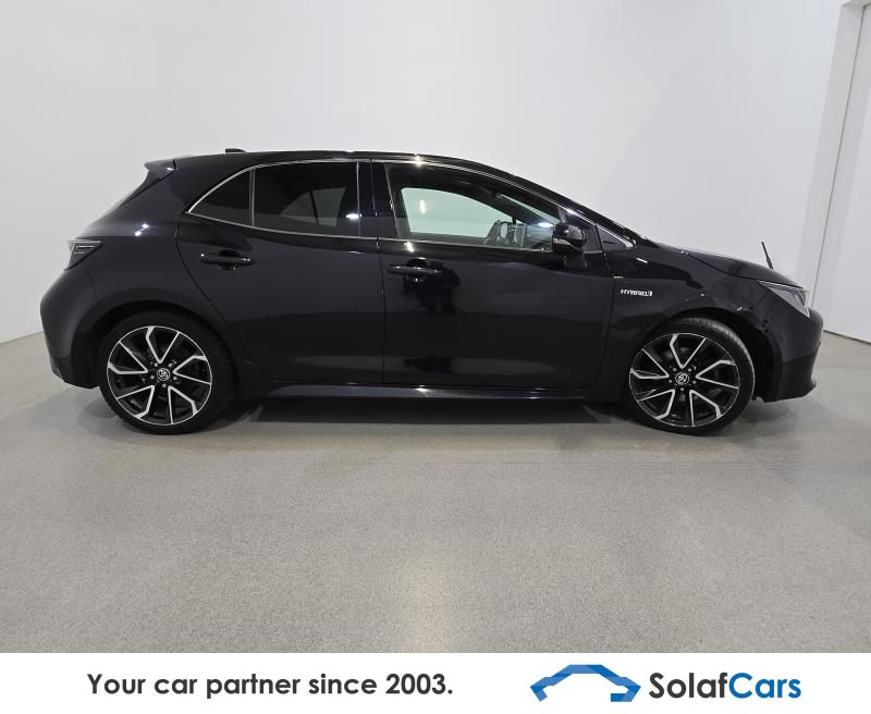 Toyota Corolla 2.0 e-CVT HEV Premium Plus Aut. LED-Xen
