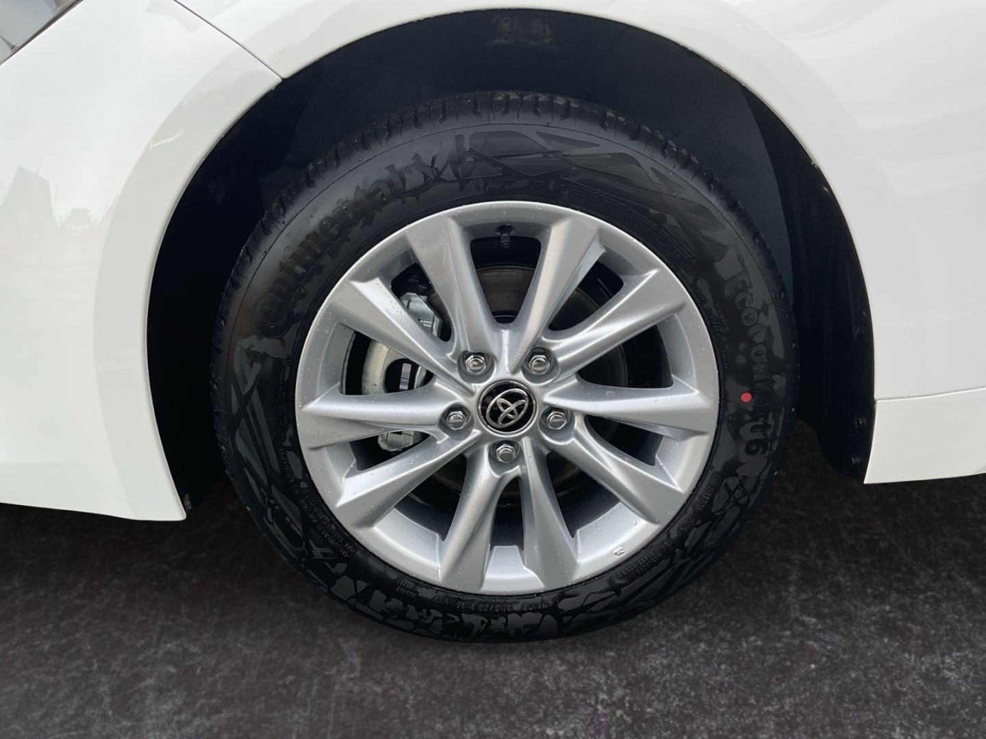 Toyota Corolla 1.8 Hybrid Comfort *LED*ACC*SHZ*CarPlay*
