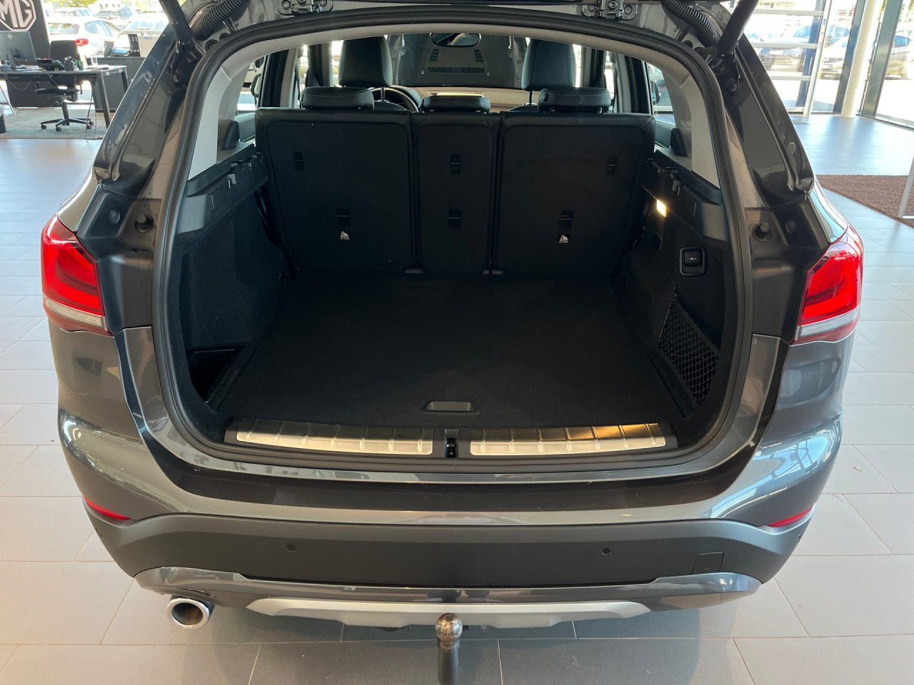 BMW X1 xDrive25e RFK - Samsaru's Car Outlet