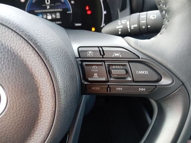 Toyota Yaris 1.5 Hybrid Teamplayer *COMFORT-PAKET*SA