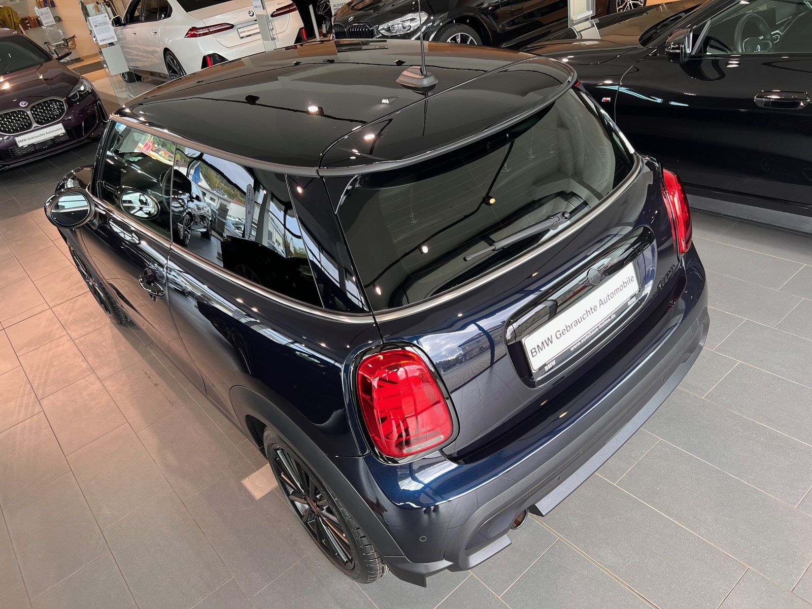 MINI Cooper Mini Yours - Samsaru's Car Outlet
