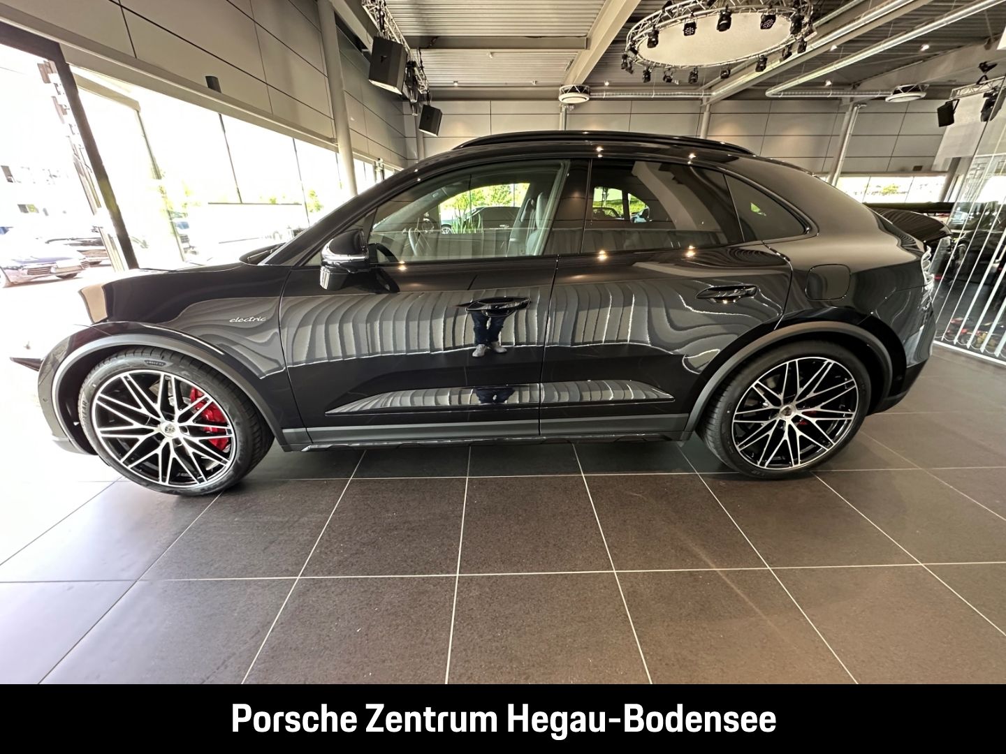 Porsche Macan Turbo/Sport Chrono/Offroad/Matrix-LED/Airb