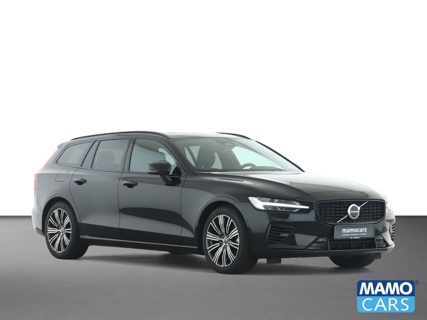 Volvo V60 T6 Recharge AWD Plus Dark Plug-In Hybrid