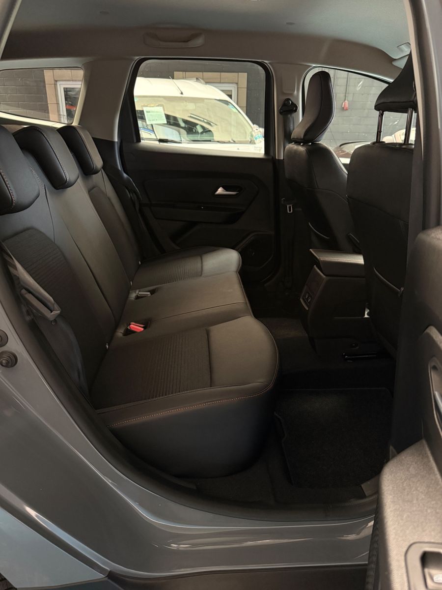 Dacia Duster II Extreme 4WD - Samsaru's Car Outlet