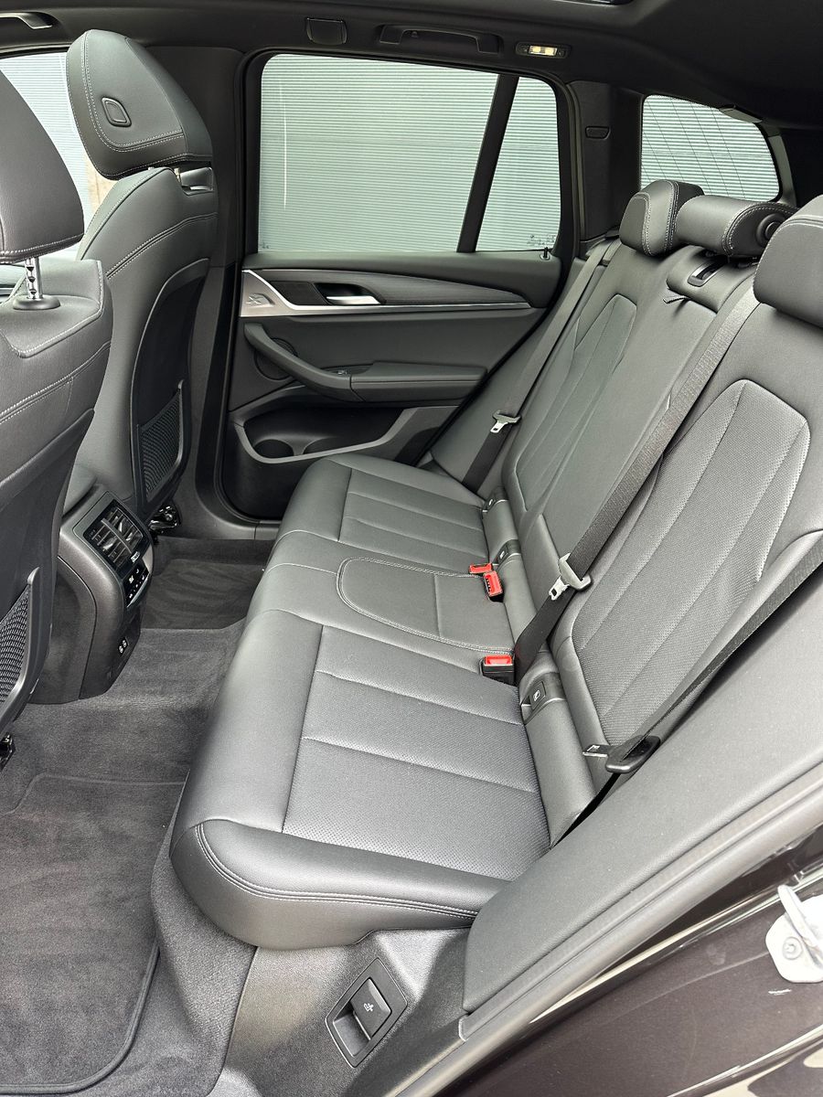 BMW X3 xDrive 30d M Sport - Samsaru's Car Outlet