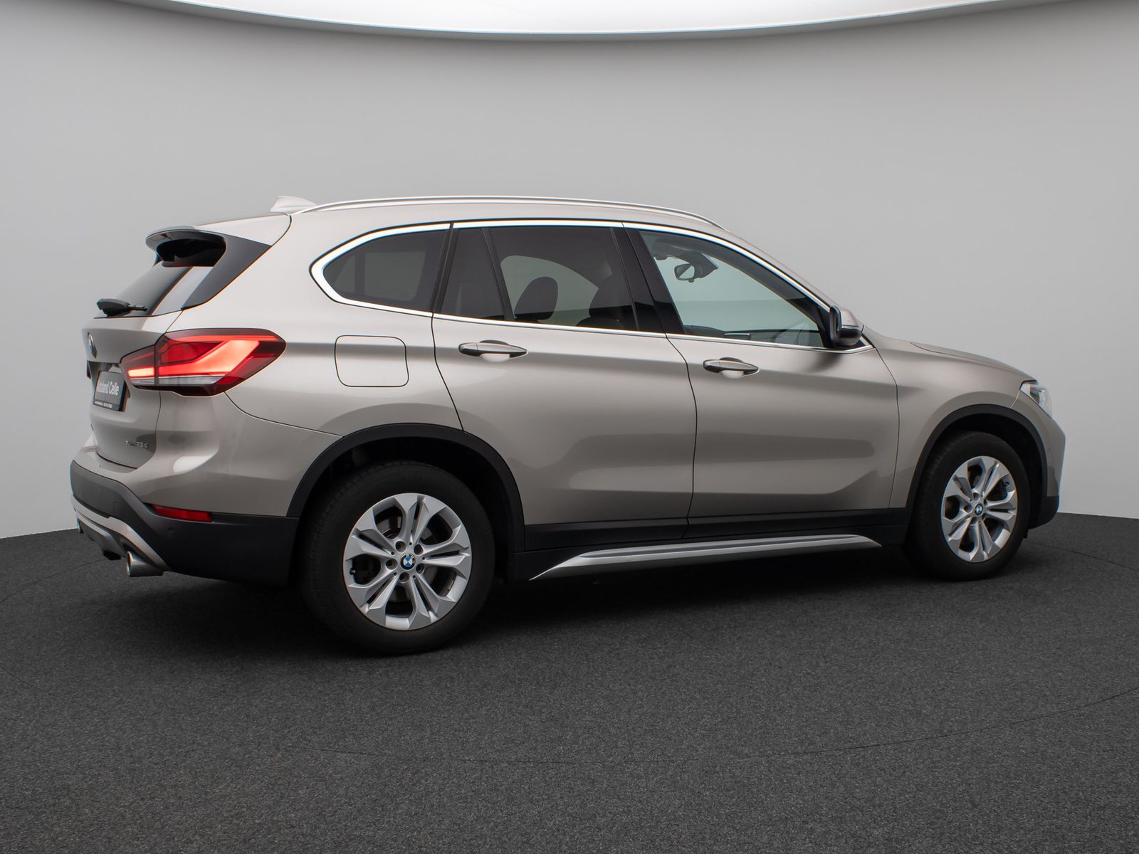 BMW X1 xD25d xLine - Samsaru's Car Outlet