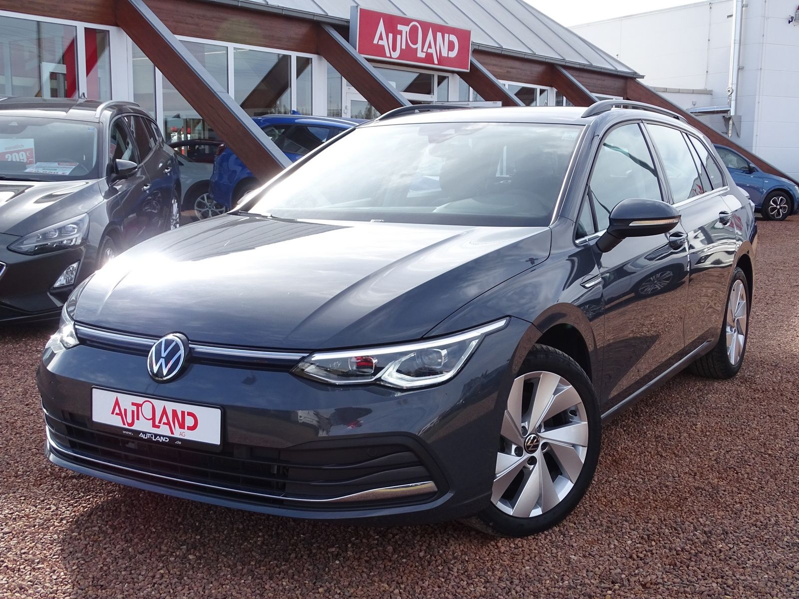 Volkswagen Golf VIII 2.0 TDI Style DSG - Samsaru's Car Outlet