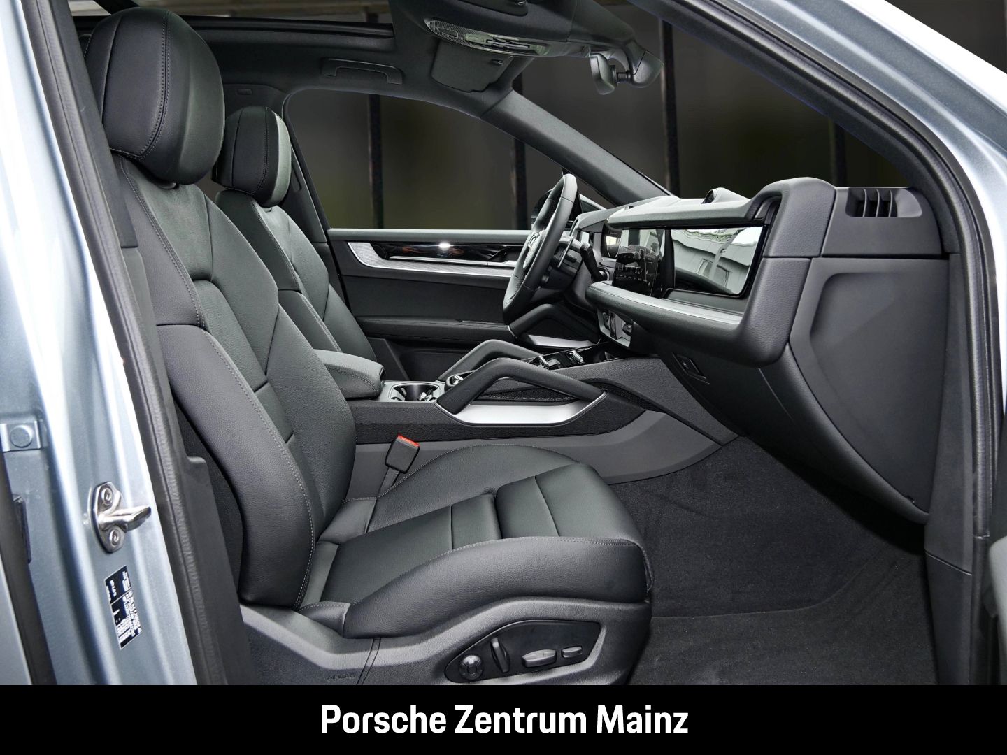 Porsche Cayenne BOSE,Sportdesign,Spo.Aga.,HUD,Innodrive,