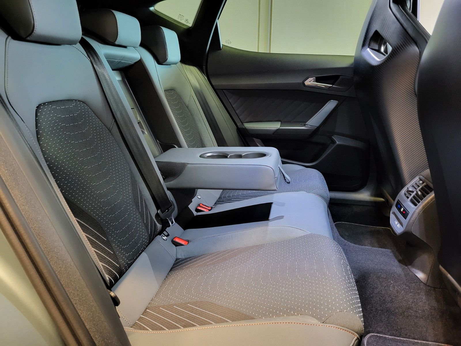 Cupra Formentor VZ 2.0 TSI DSG 4Drive - Samsaru's Car Outlet