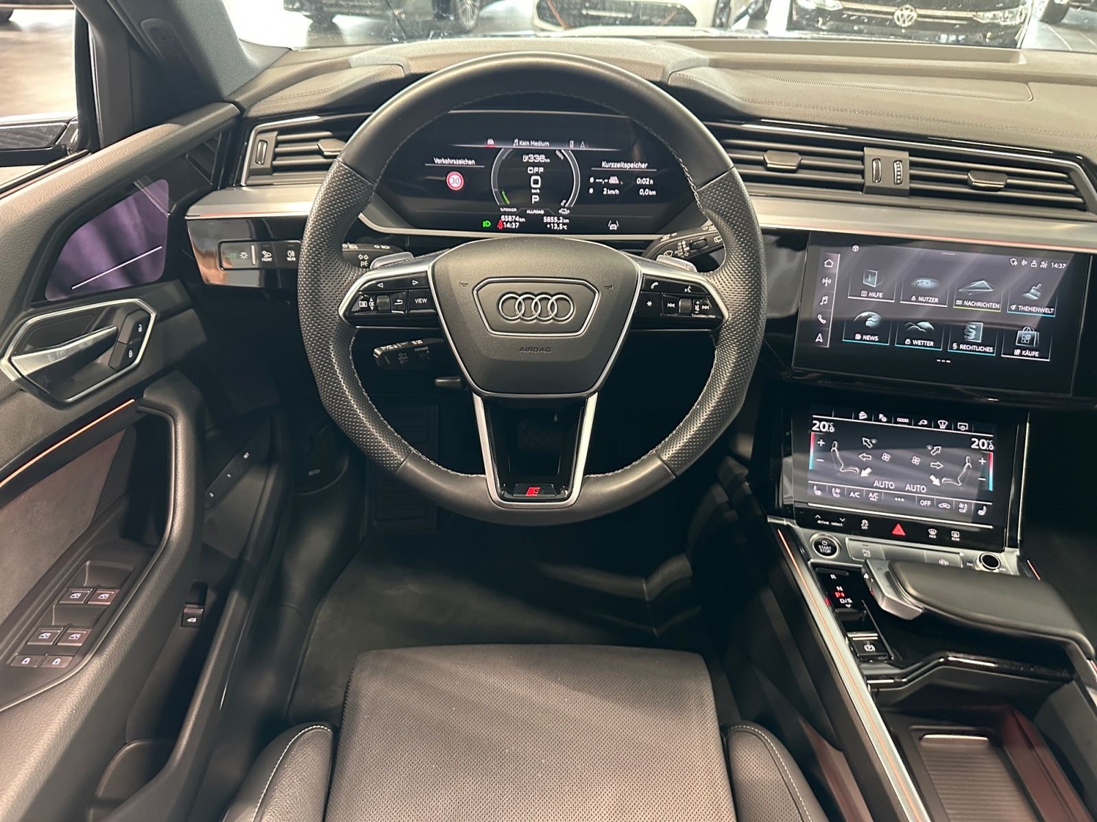 Audi e-tron 55 quattro S line Sline AHK AIR PAN MTX B