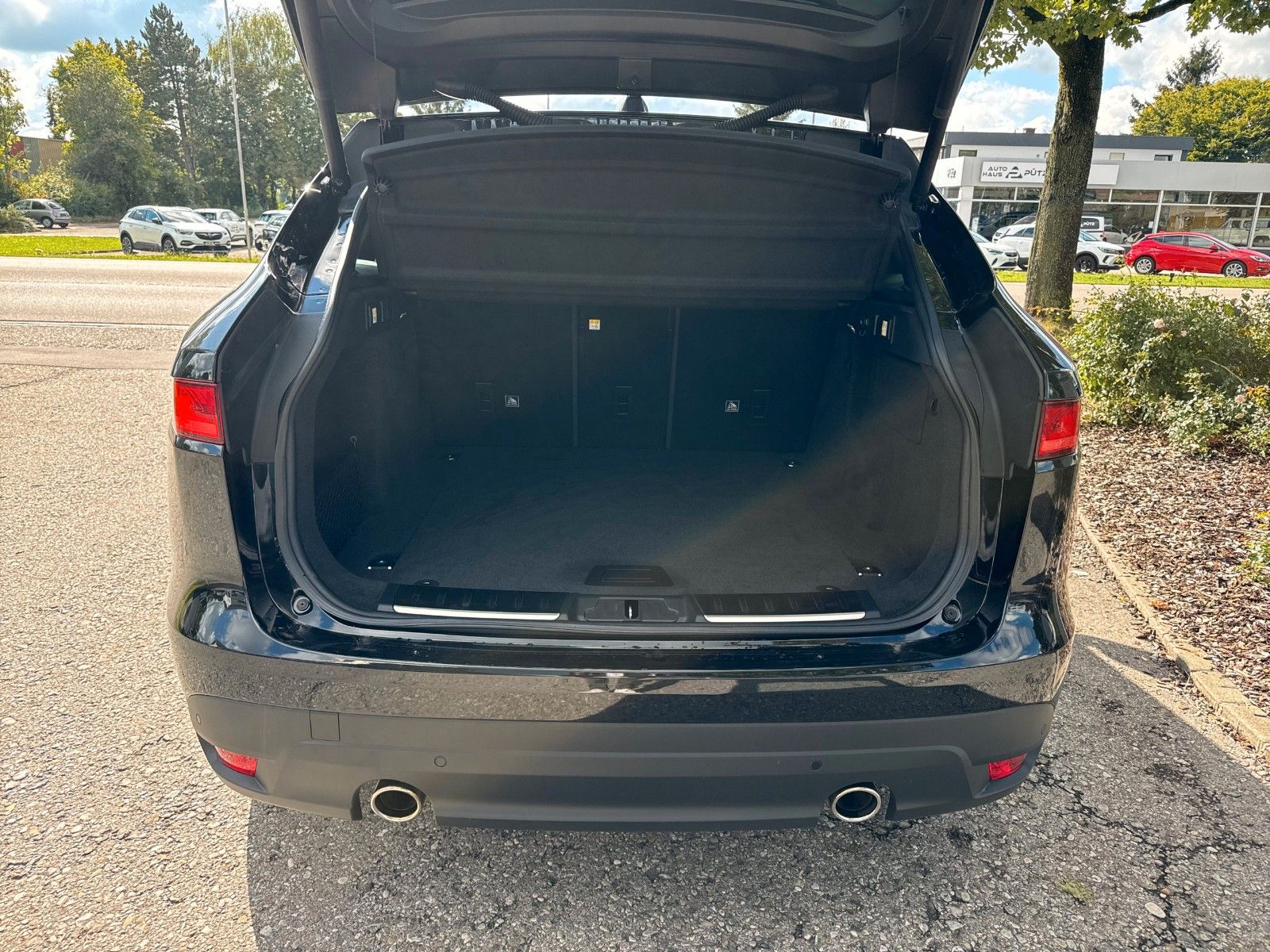 Jaguar F-Pace F-PACE Prestige AWD, LED, AHK, ACC