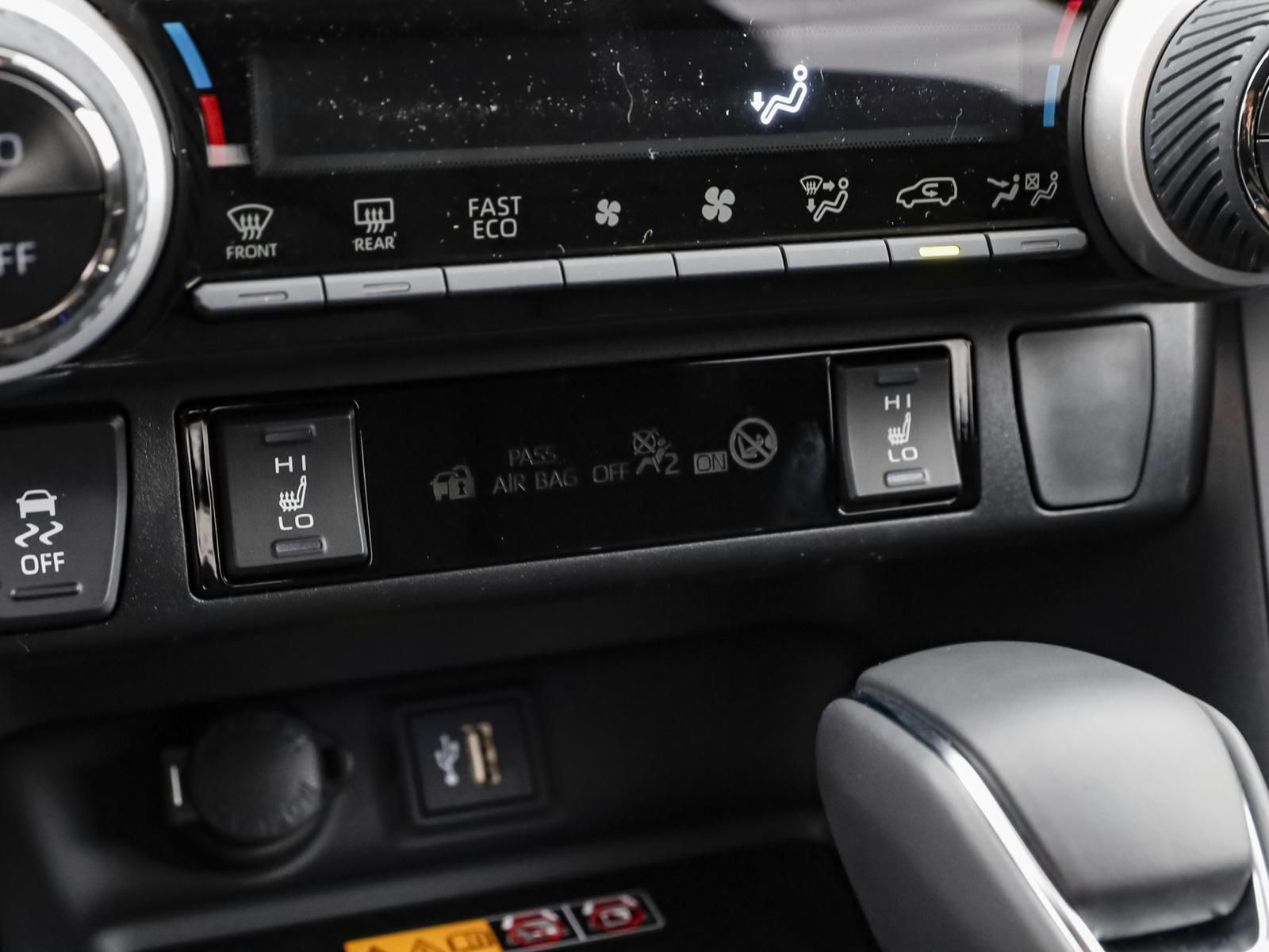 Toyota RAV 4 2.5 PHEV e4x4 TEAMPLAYER