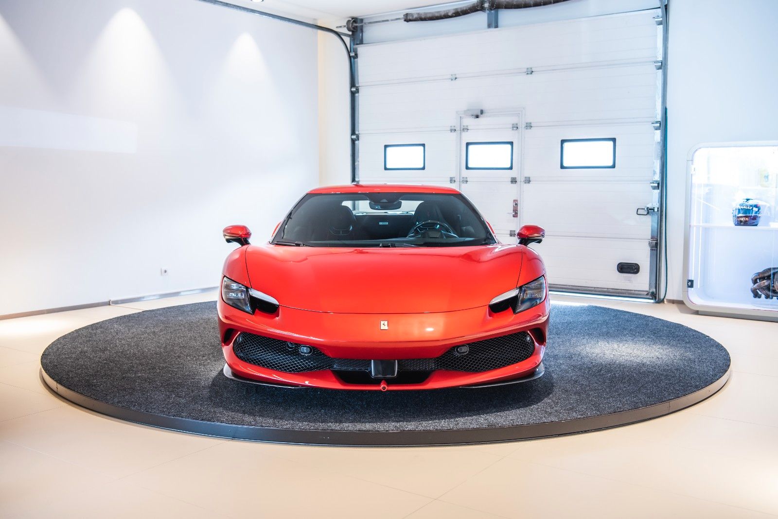 Ferrari 296 GTB *CARBON, WARRANTY 11/2027*