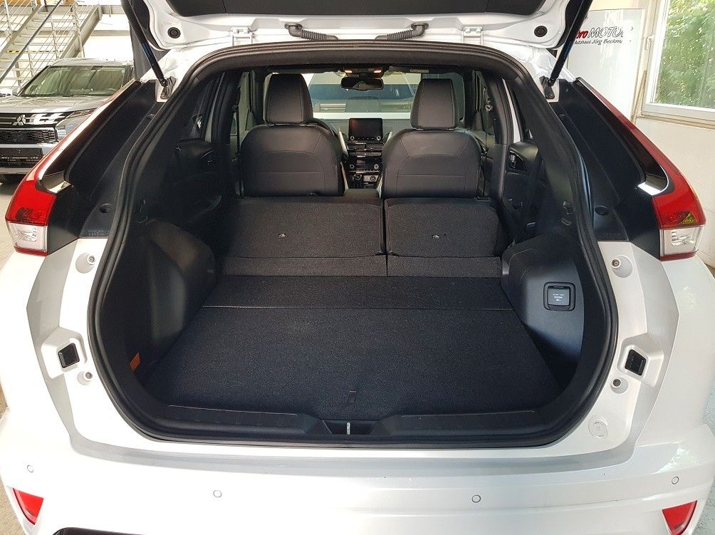 Mitsubishi Eclipse Cross 2.4 PLUG-IN HYBRID 4WD TOP mit AHK