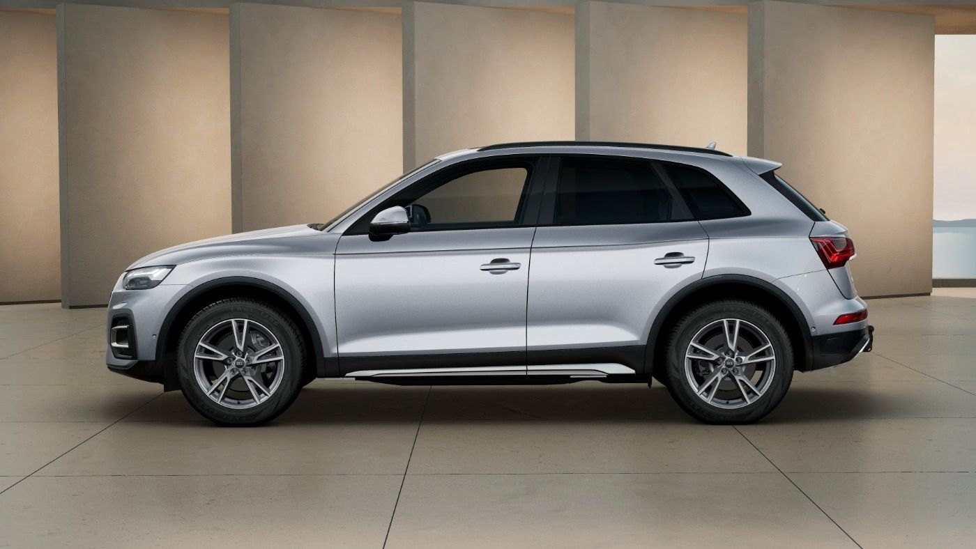 Audi Q5 SUV Advanced 45 TFSI quattro S tronic - Samsaru's Car Outlet