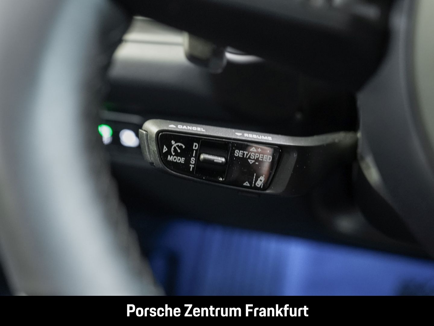 Porsche Cayenne E-Hybrid Black Edition HA-Lenkung BOSE