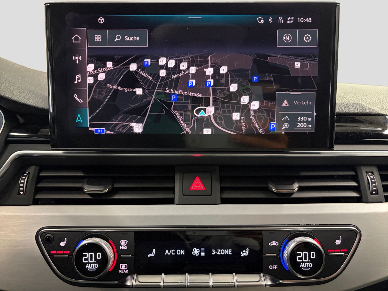 Audi A4 Avant 45 TFSI quattro S line AHK Pano HUD Mat