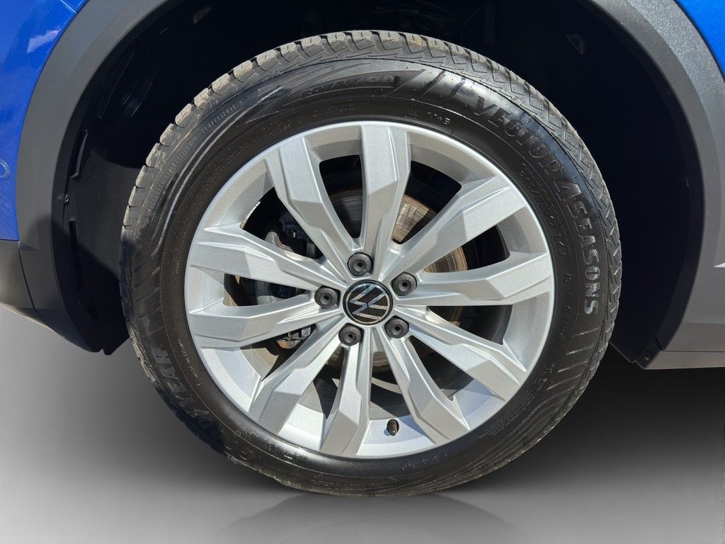 Volkswagen T-Roc 1.5 TSI DSG Sport - Samsaru's Car Outlet