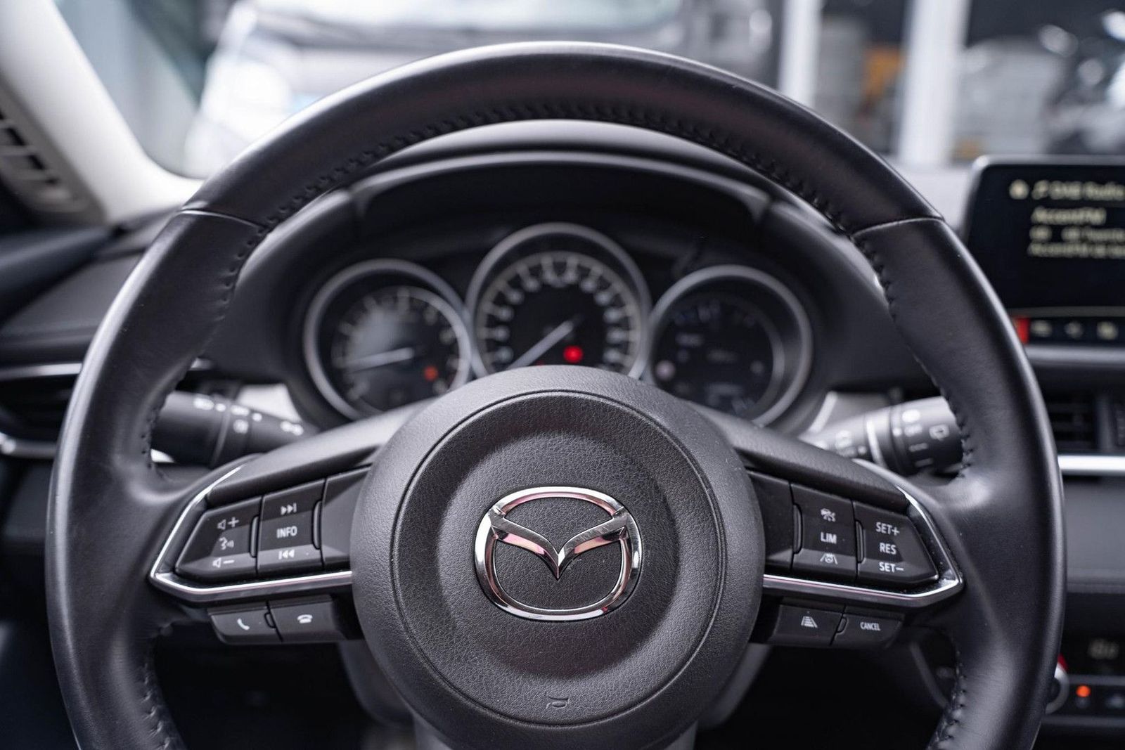 Mazda 6 Sportbreak 2.0 SkyActiv-G 165 Centre-Line HUD