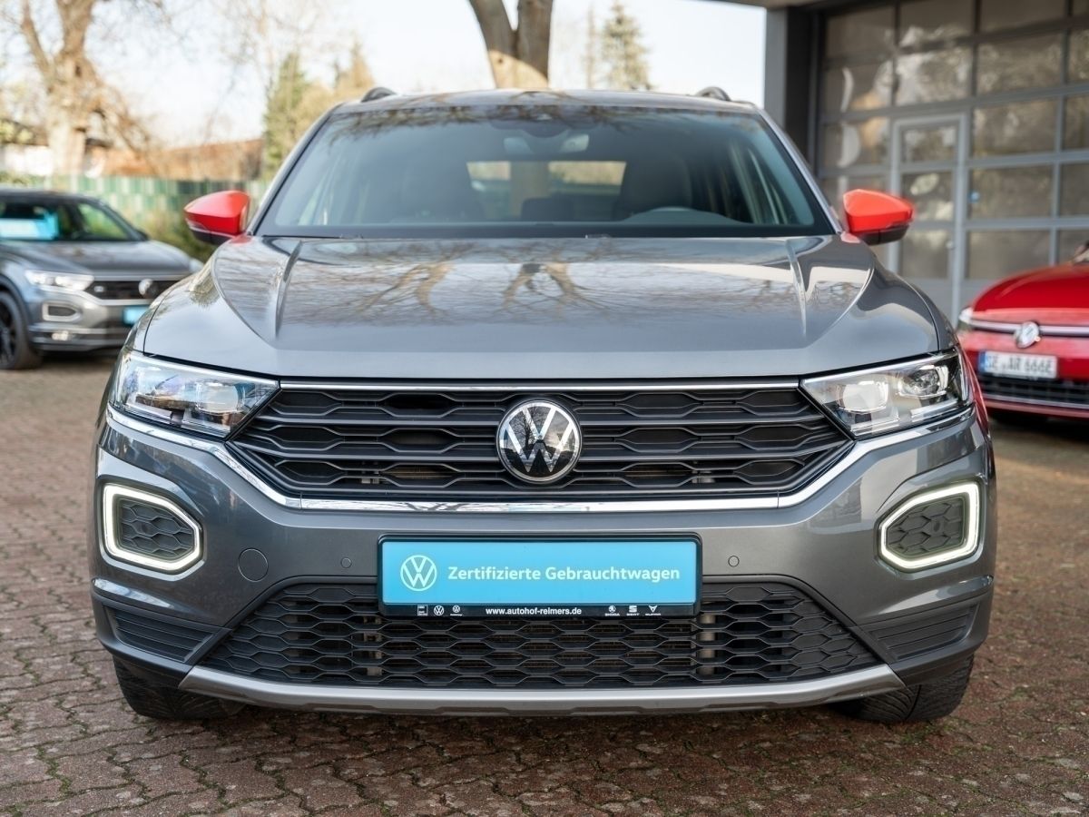 Volkswagen T-ROC Sport 1.5 TSI - Samsaru's Car Outlet