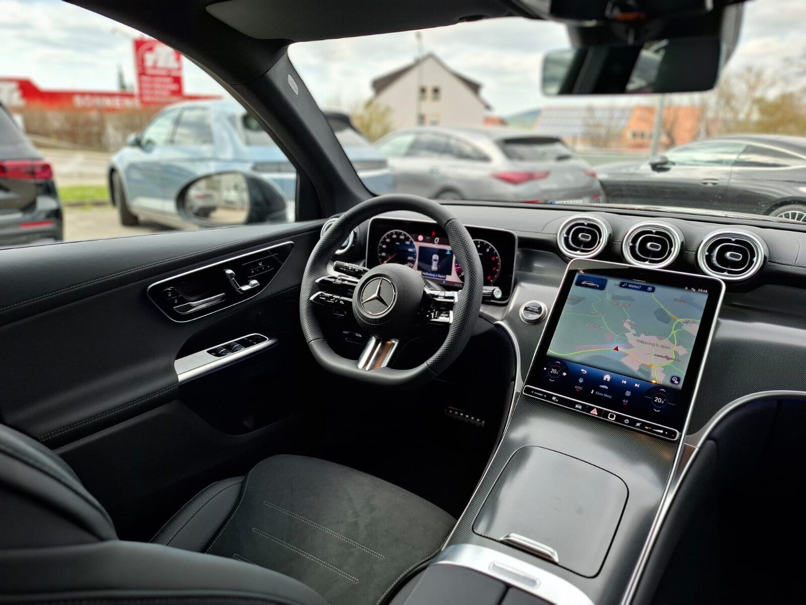 Mercedes-Benz GLC 200 4M AMG - Samsaru's Car Outlet