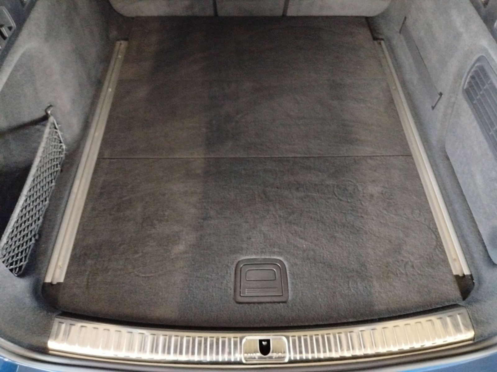 Audi A6 Avant 50 TDI quattro S line - Samsaru's Car Outlet