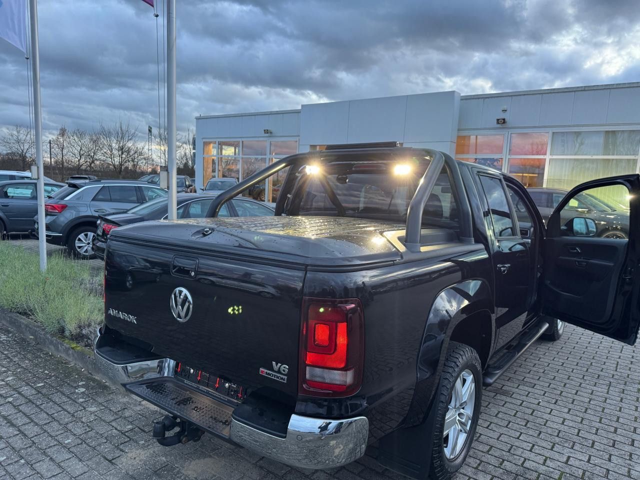 Volkswagen Amarok Highline 4Motion 3.0 TDI*AZV*Navi*Kamera*