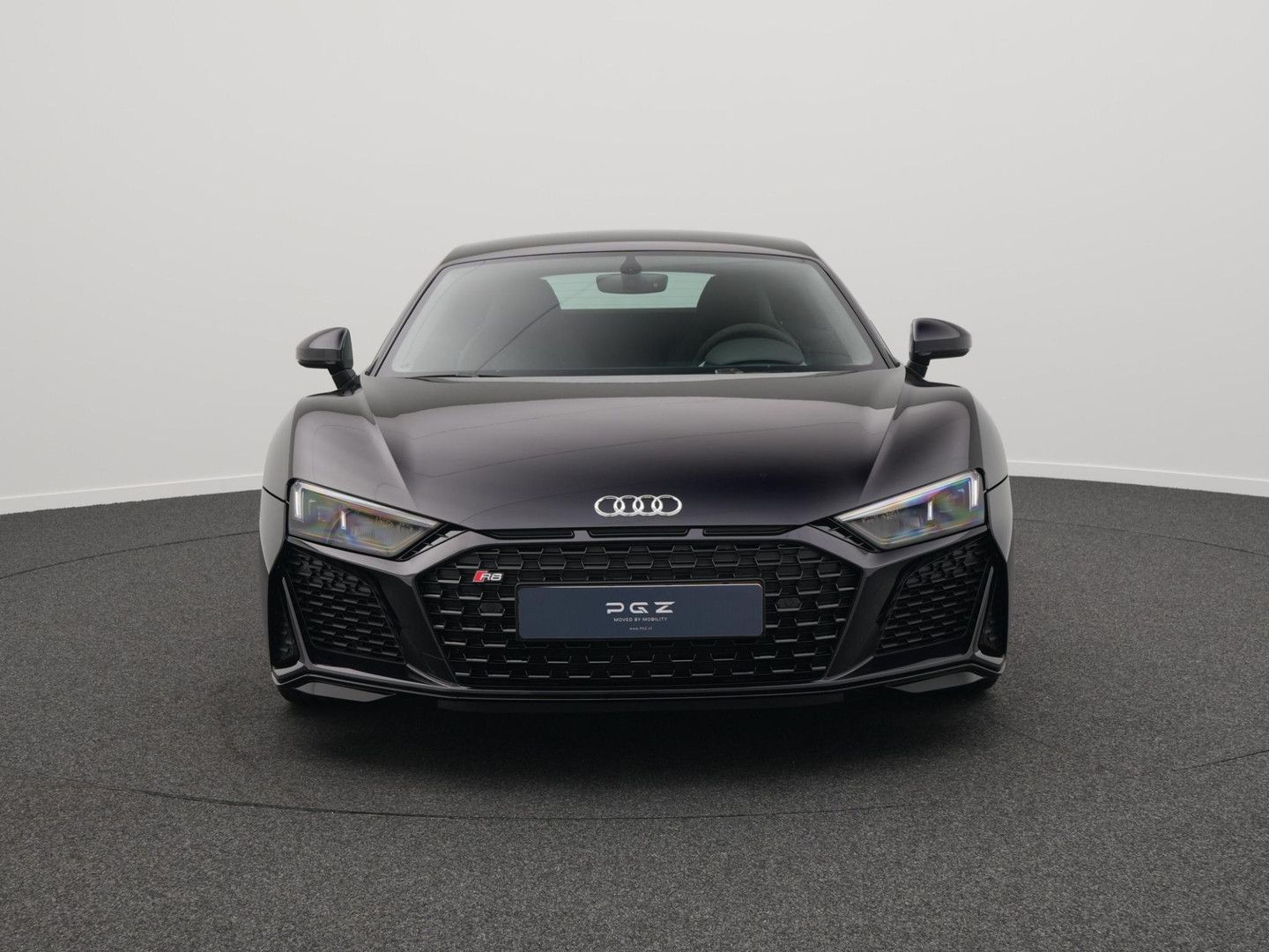 Audi R8 5.2 performance RWD - Samsaru's Car Outlet