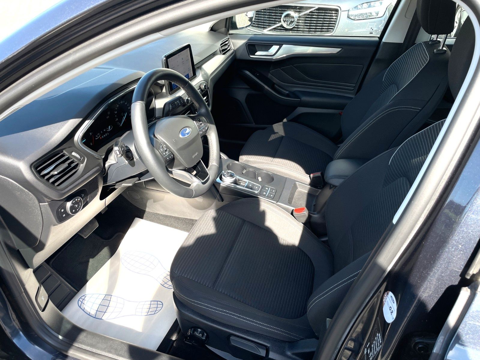Ford Turnier Titanium - Samsaru's Car Outlet