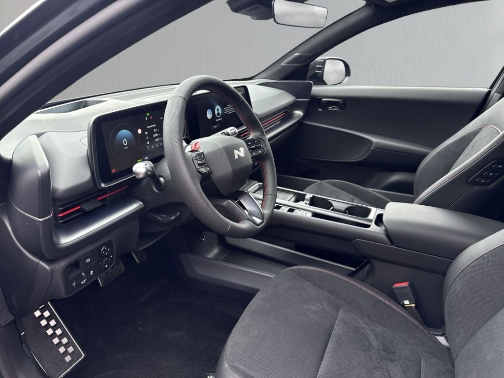 Hyundai IONIQ 6 EV FL MY26 84kWh 4WD N-Line X 20LM Matri