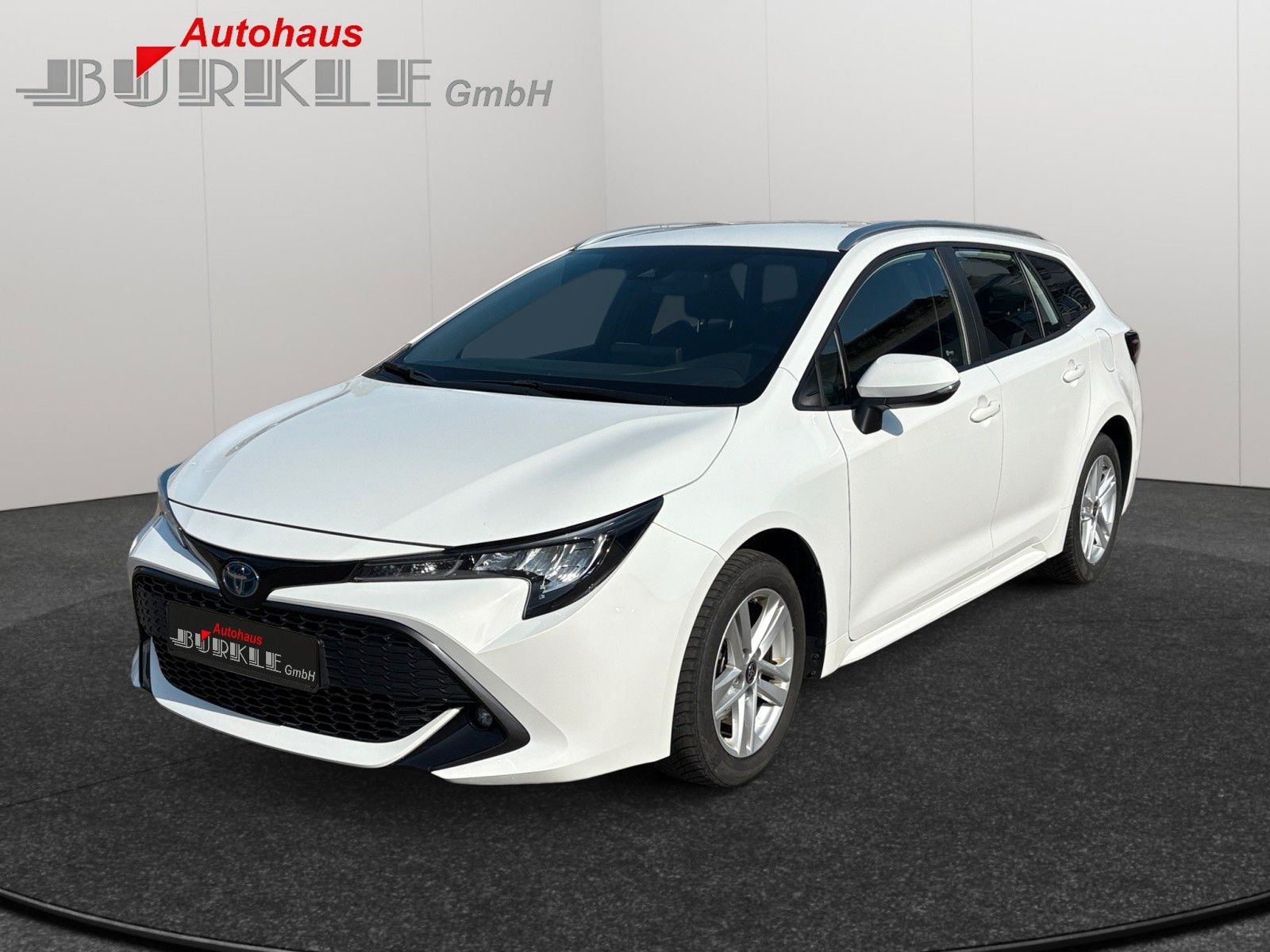 Toyota Corolla Touring Sports Hybrid Business Edition - Samsaru's Car Outlet