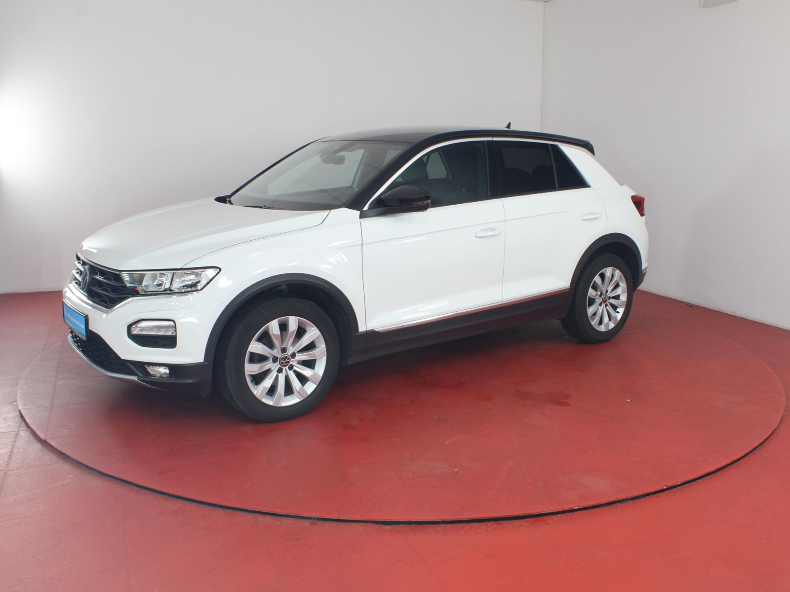 Volkswagen T-ROC 1.5TSI DSG - Samsaru's Car Outlet