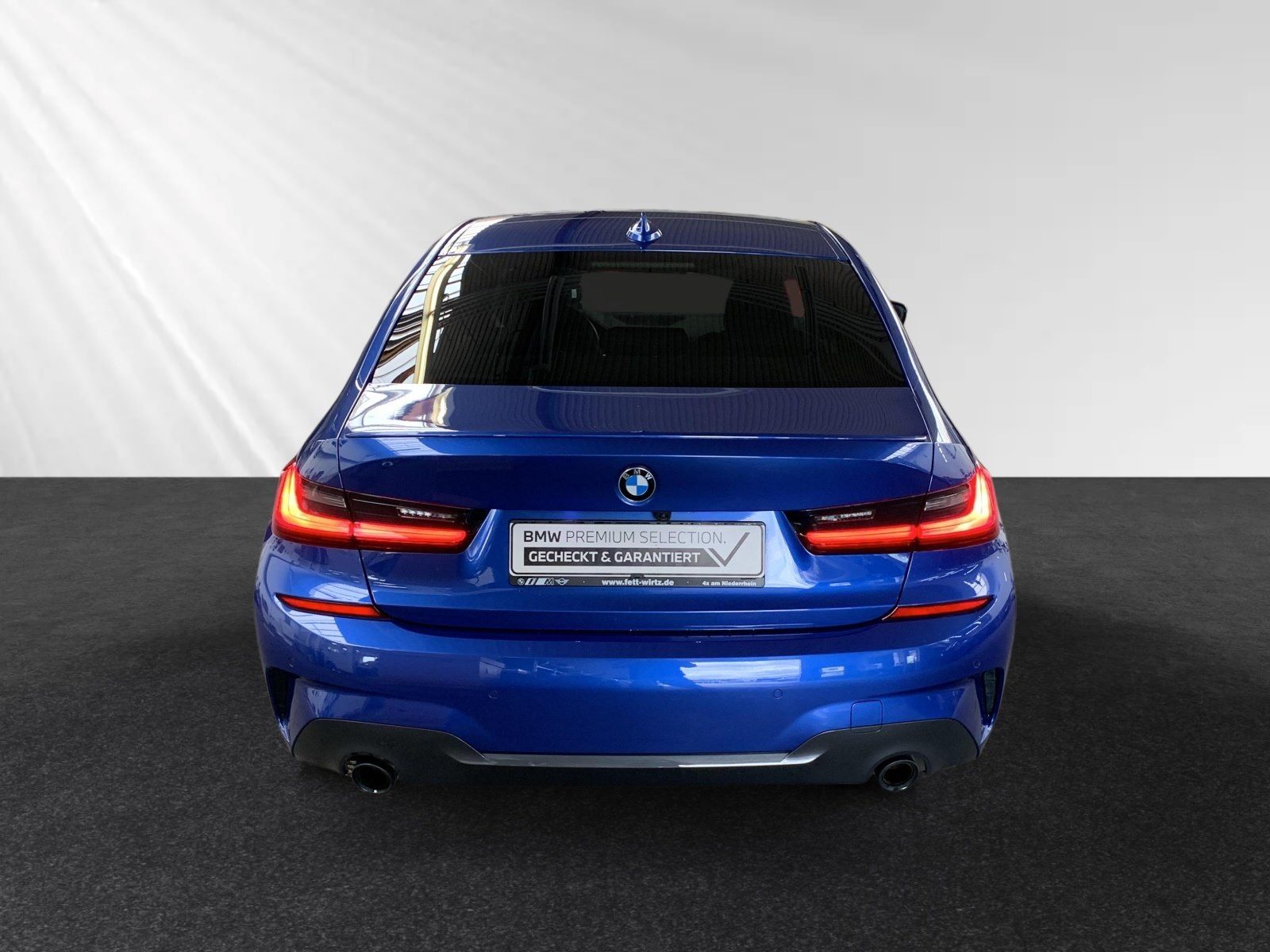 BMW 320i M Sport - Samsaru's Car Outlet