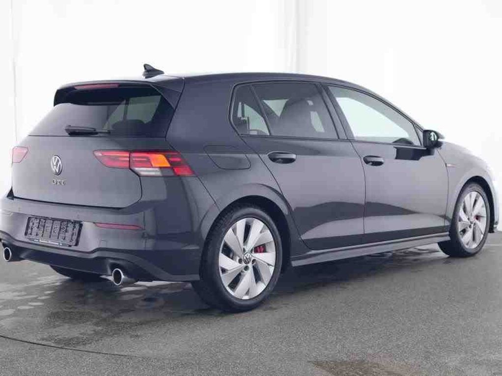 Volkswagen Golf VIII 2.0 GTI DSG - Samsaru's Car Outlet