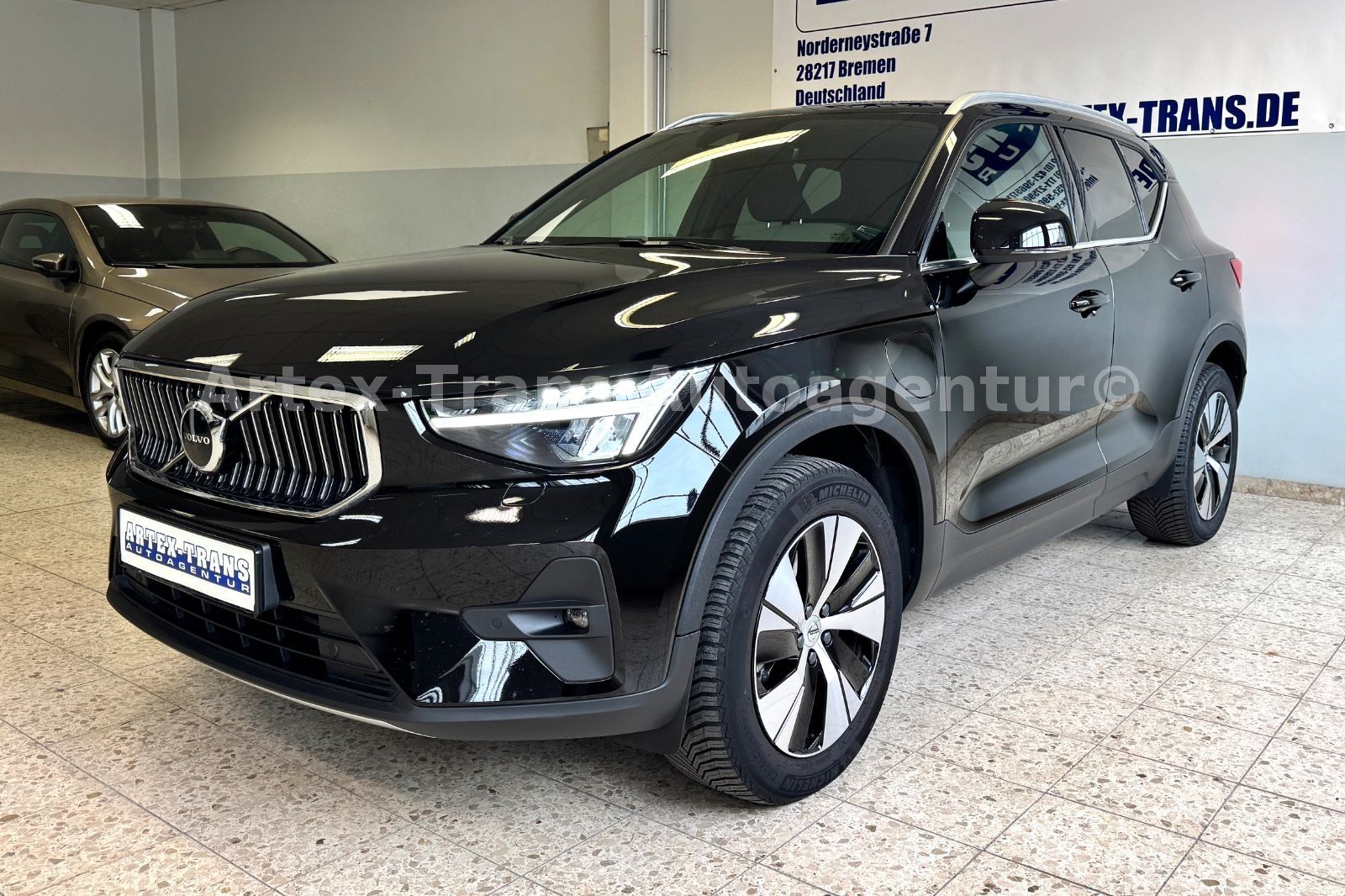 Volvo XC40 T4 Recharge Plug-In Hybrid /NAV/SHZ/AHK/ACC