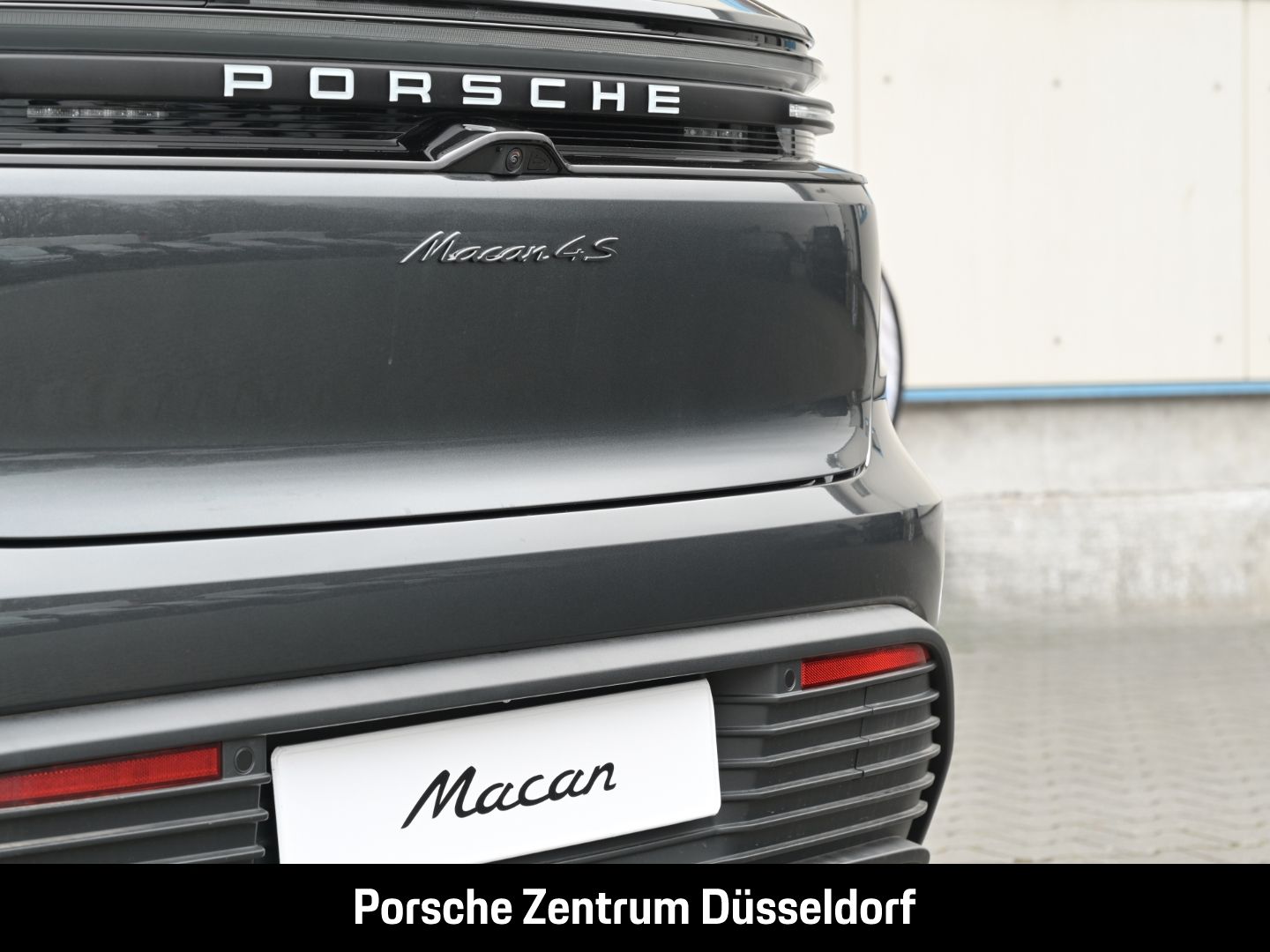 Porsche Macan 4S Surround-View InnoDrive LED-Matrix