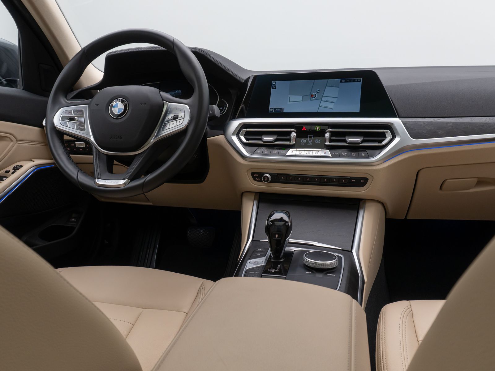 BMW 320d Luxury Line - Samsaru's Car Outlet