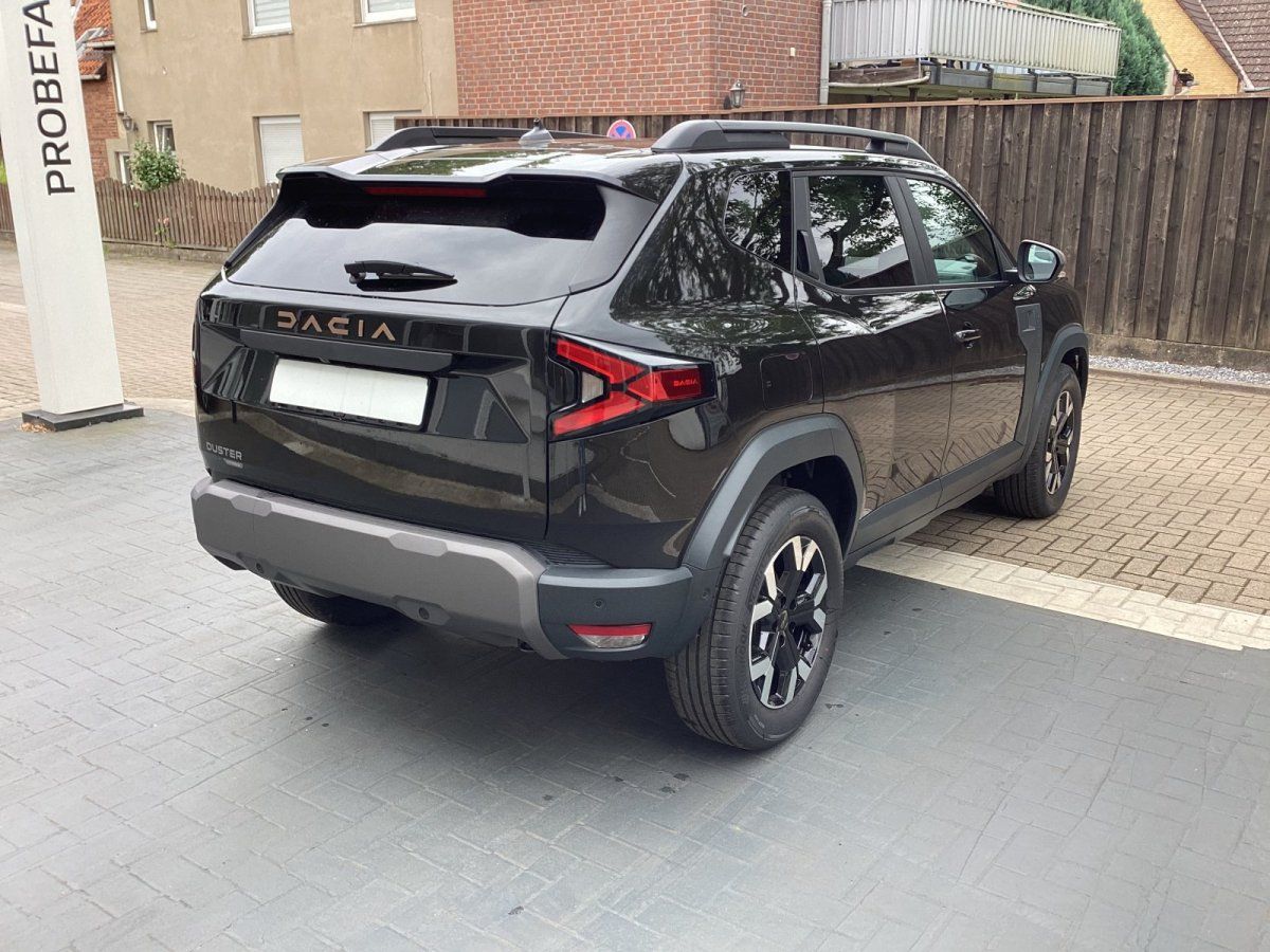 Dacia Duster Extreme Hybrid - Samsaru's Car Outlet
