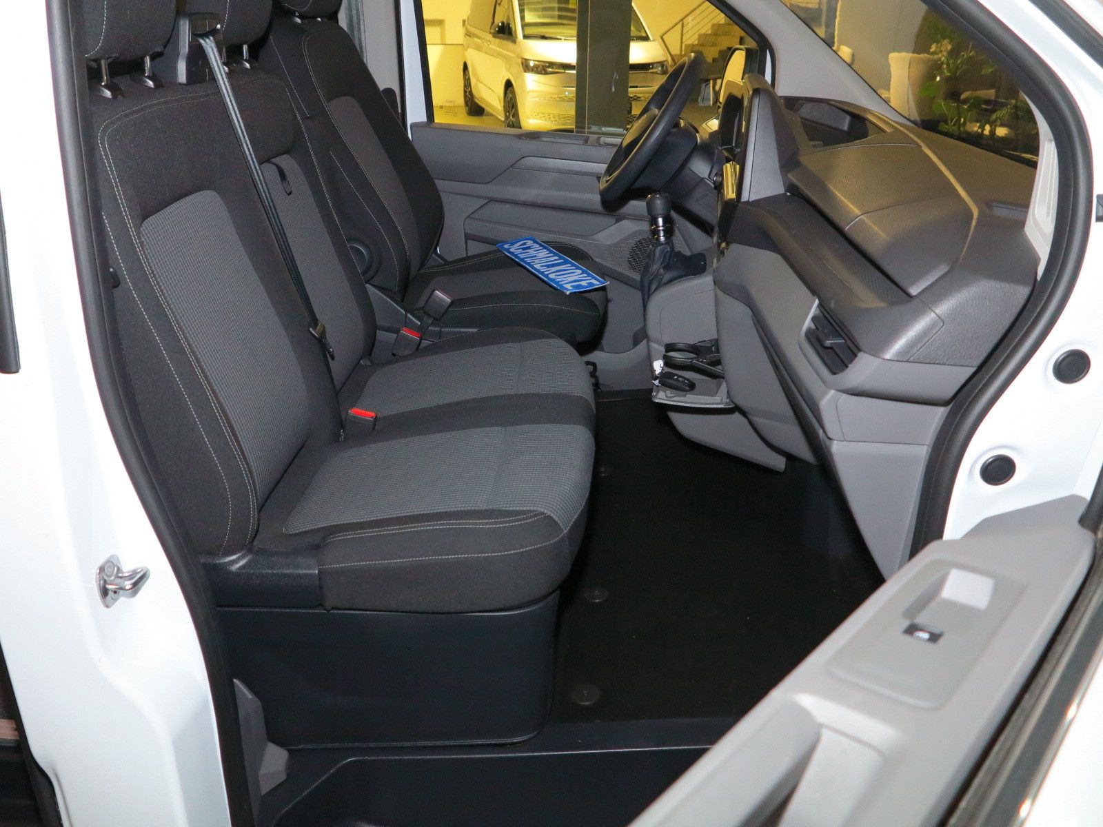 Volkswagen T7 Transporter Kasten TDI2.0 SCR Lang 3Si FlüTür
