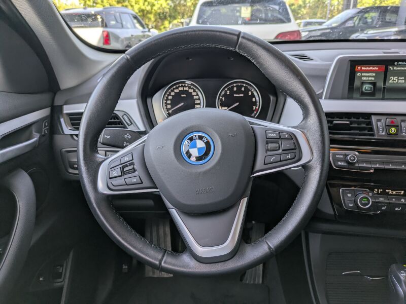 BMW X1 xDrive25e Advantage - Samsaru's Car Outlet