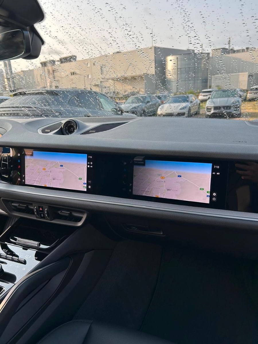 Porsche CAYENNE COUPE 360°AIR/INNO/HUD/BOSE/PANO/BF-DISP