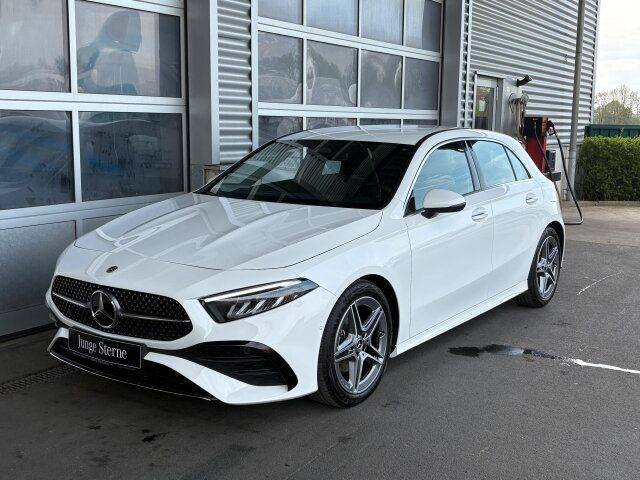 Mercedes-Benz A 180 AMG Line - Samsaru's Car Outlet