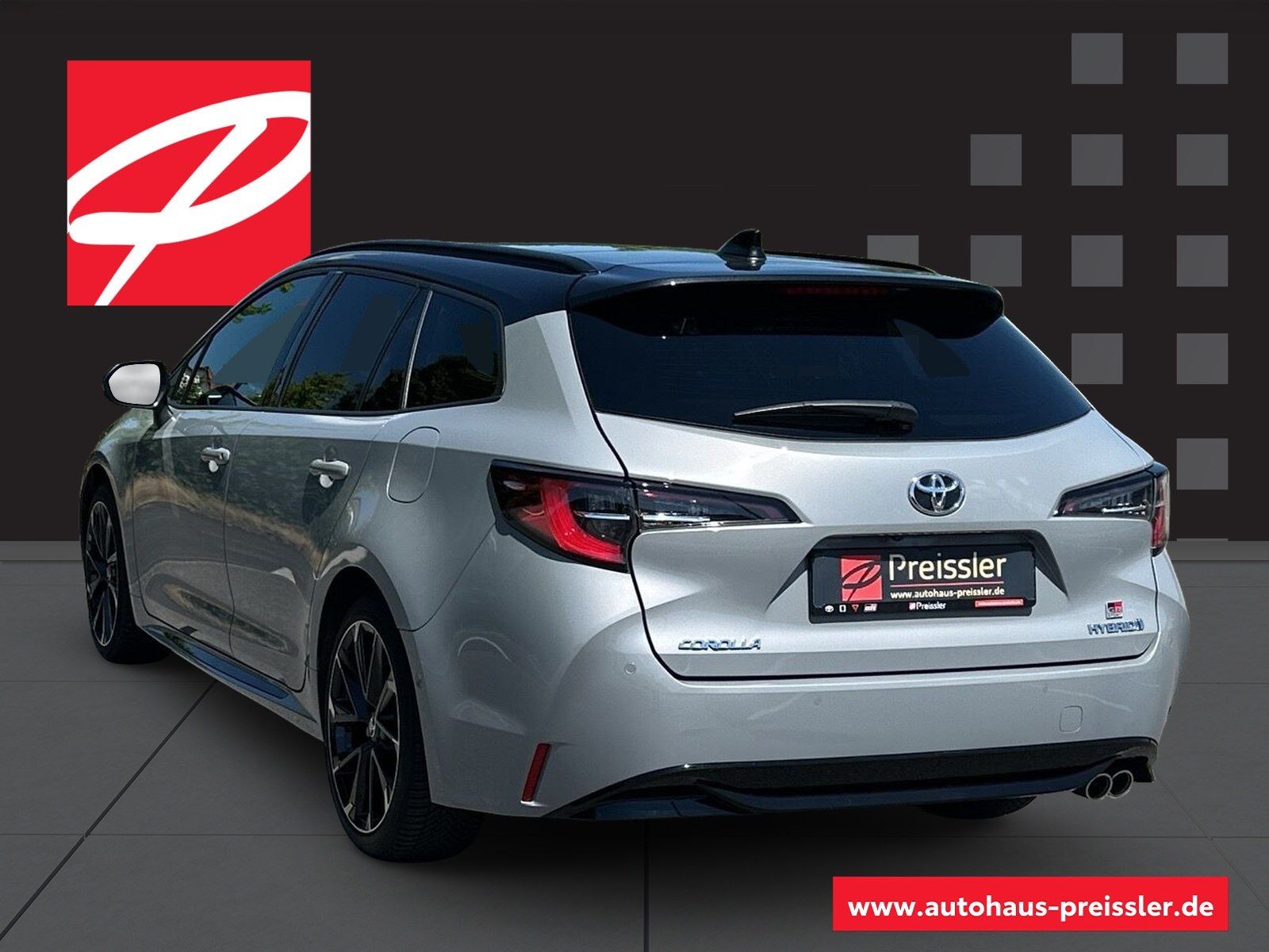 Toyota Corolla Touring Sports 2.0 Hybrid GR Sport - Samsaru's Car Outlet
