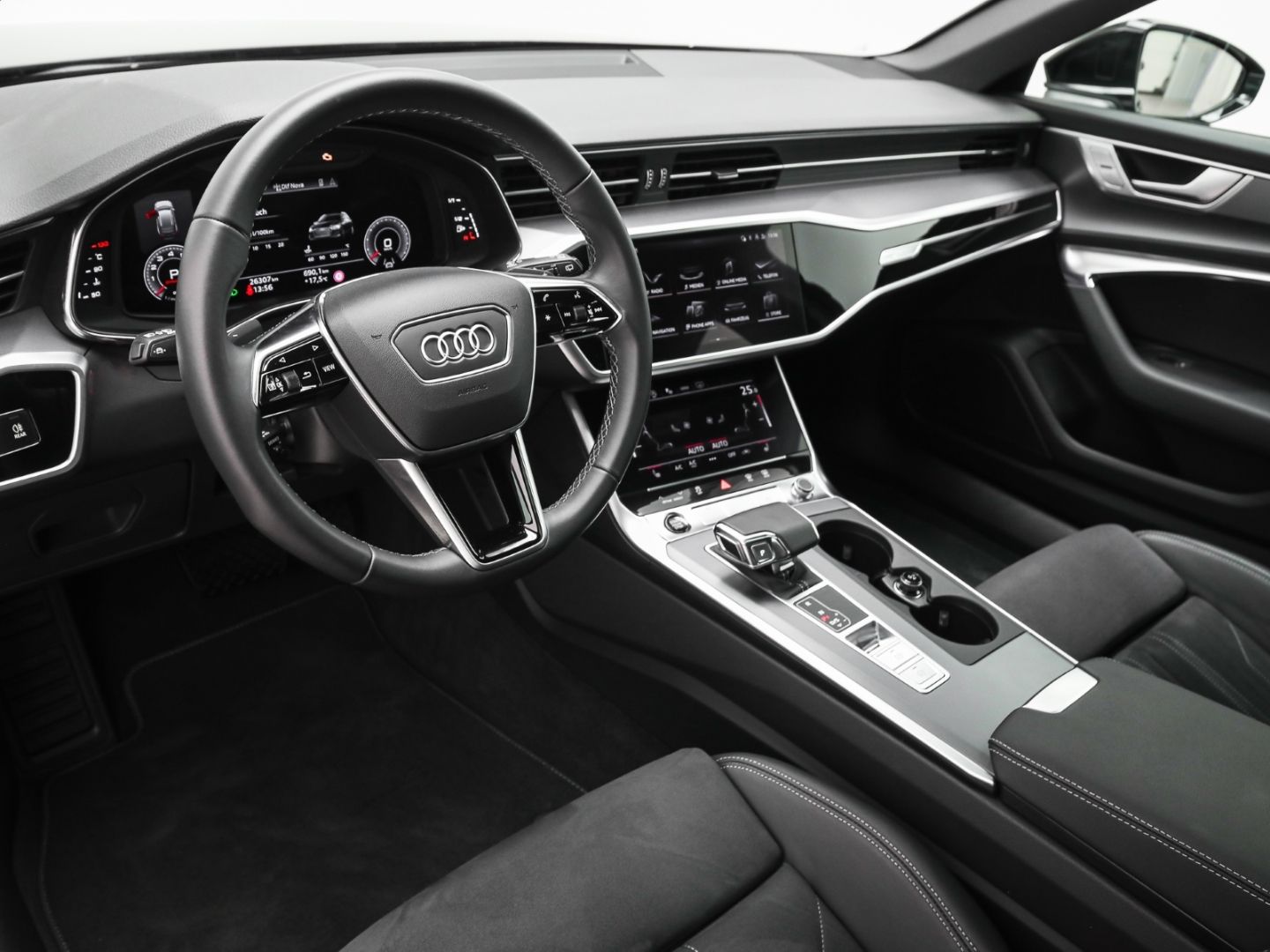 Audi A6 Avant 45 TFSI Sport - Samsaru's Car Outlet