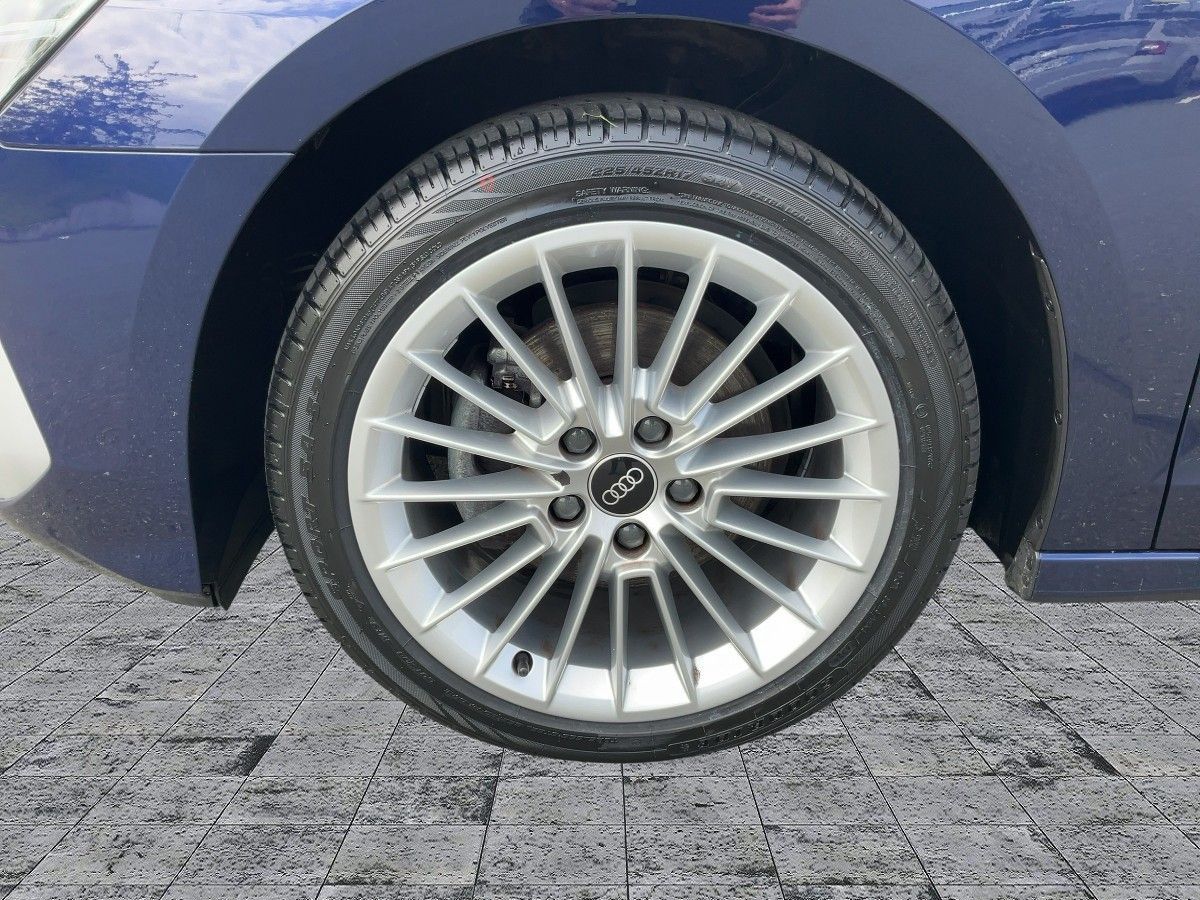 Audi A3 Limousine 30 TFSI S-TR ADVANCED - Samsaru's Car Outlet