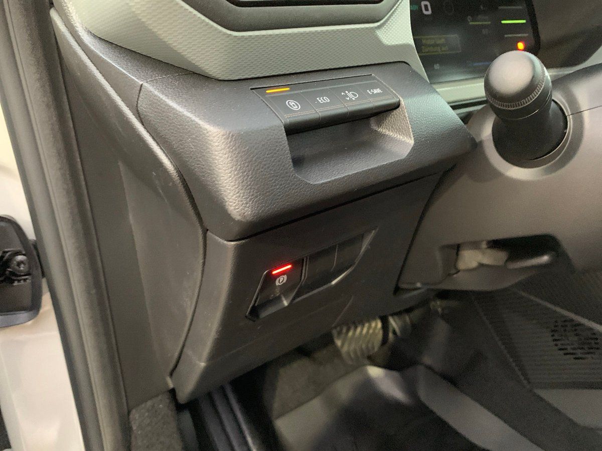 Dacia Duster EXTREME HYBRID 140 - Samsaru's Car Outlet