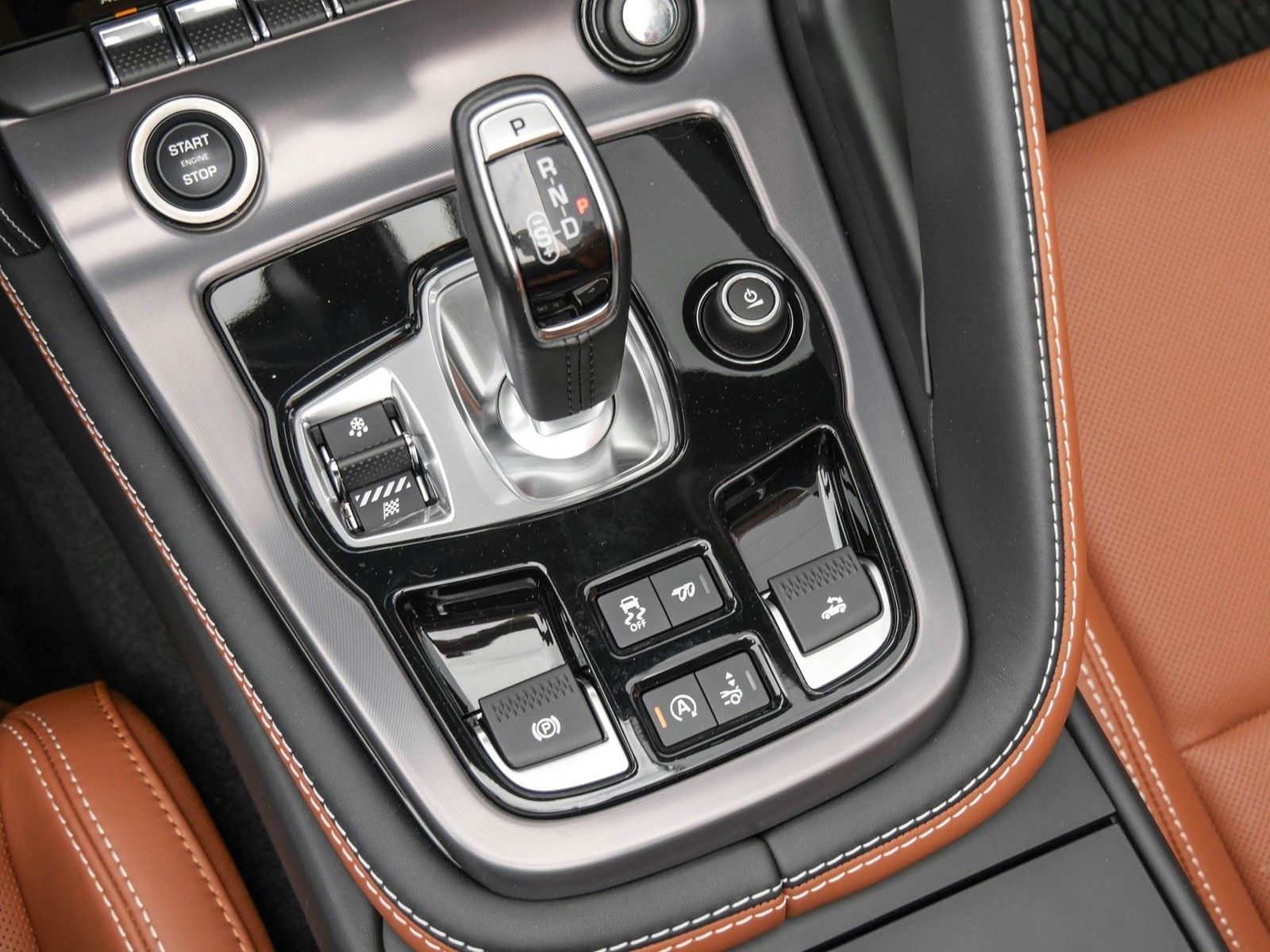 Jaguar F-TYPE Cabriolet P450 Sondermodell 75 Meridian 7