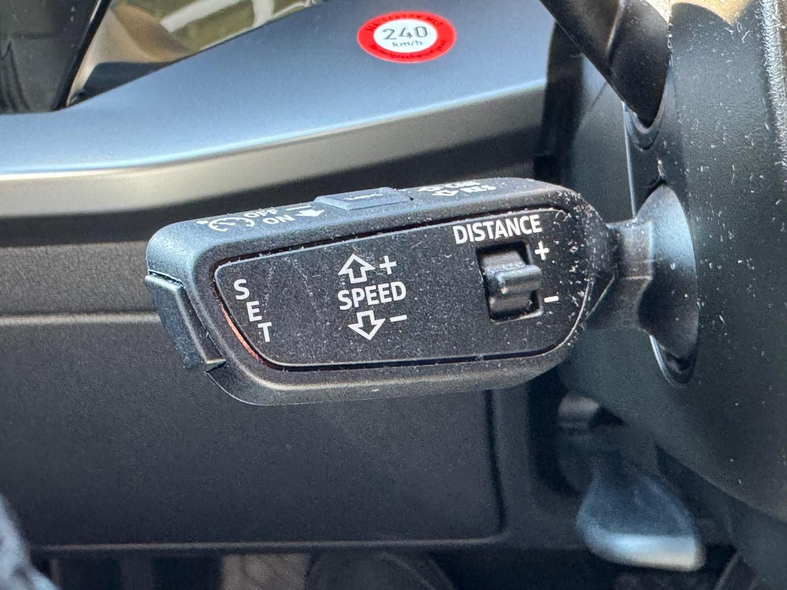 Audi A3 35 TFSI S line LED/Navi/SHZ/PDC/Allwetter