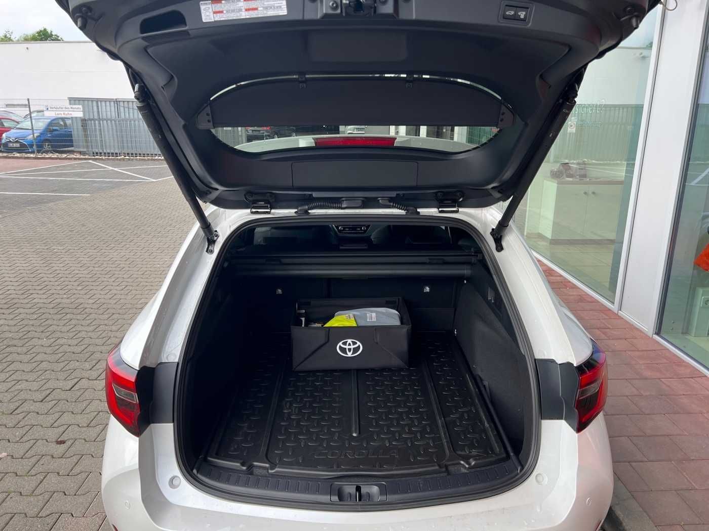 Toyota Corolla Touring Sports 1.8 Hybrid Teamplayer LED