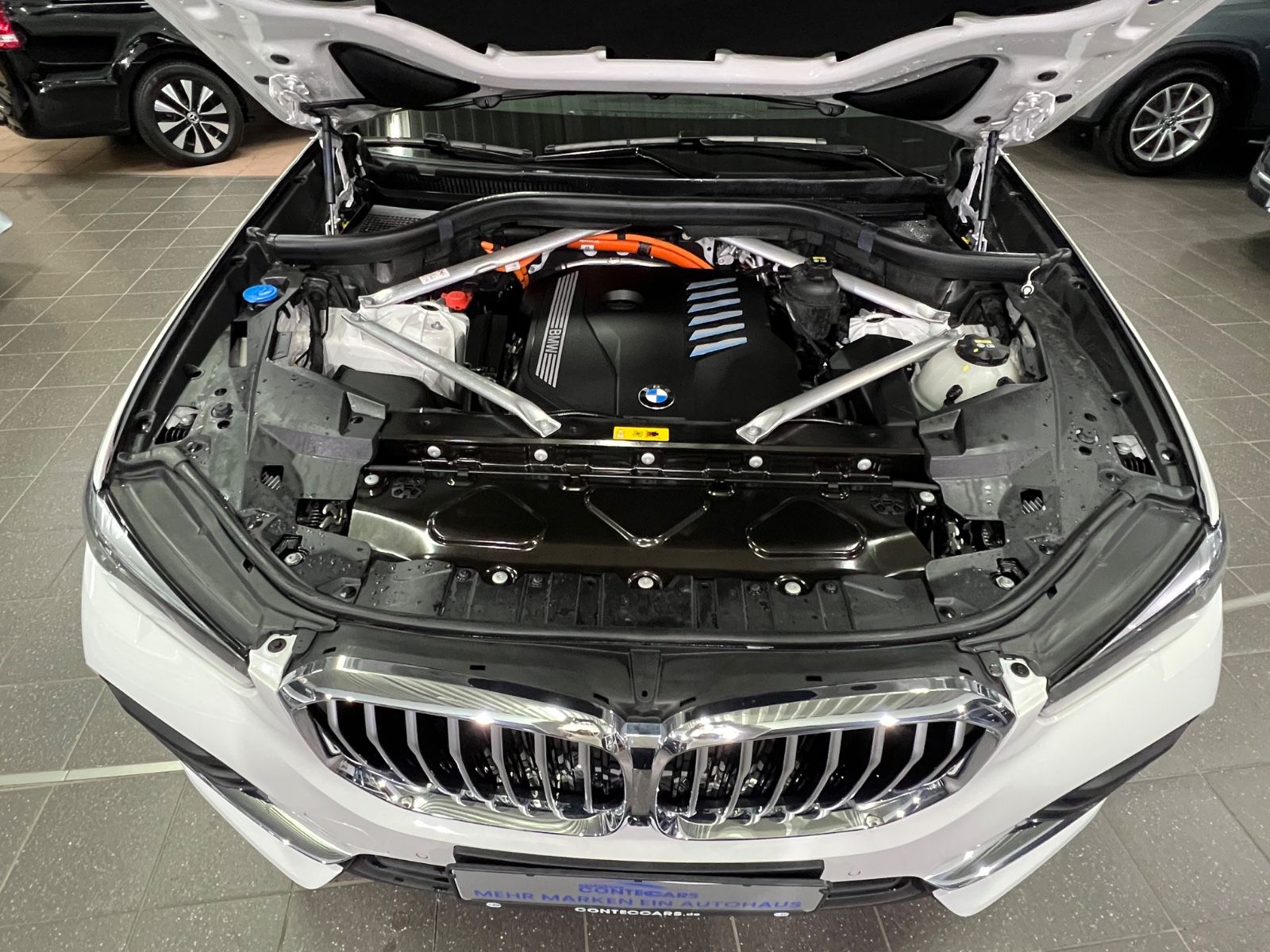 BMW X5 xDrive 45 e ACC+PARKPLUS+Pano+HuD+VERNASCA